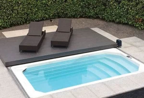 Maßangefertigte Pooldecks in Linz